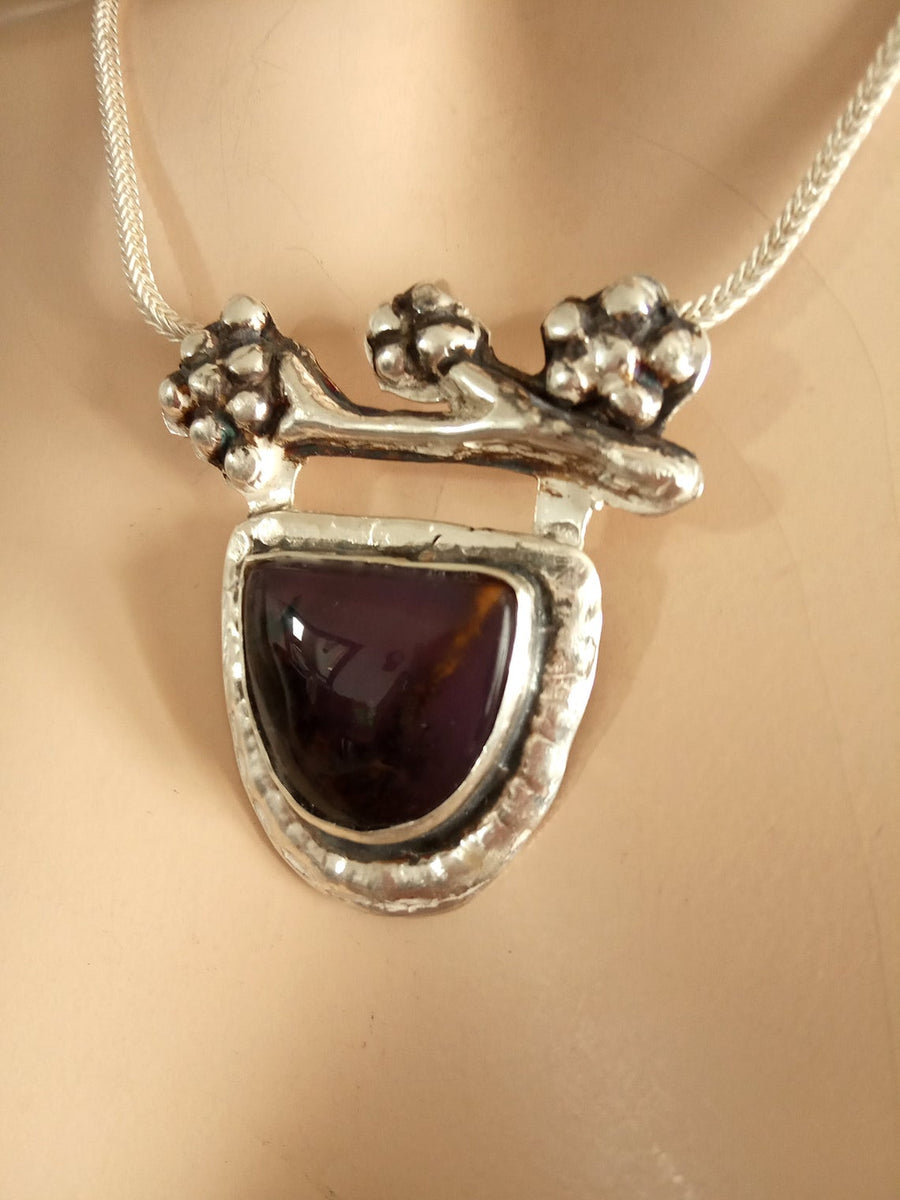 Large Art Amethyst Silver Necklace.