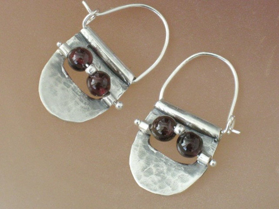Small Garnet and Silver Hoop Earrings.