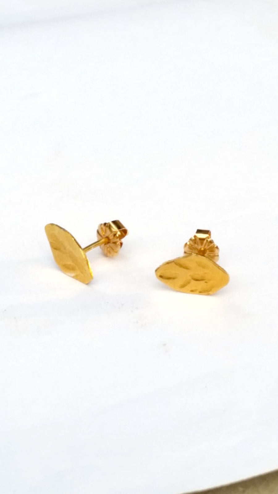 Gold Minimal Leaf Stud Earrings