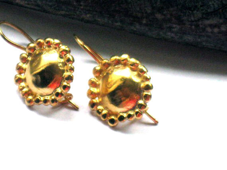 Small Round Gold Dangle Earrings