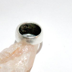 Beautiful Minimalist Silver Band Ring